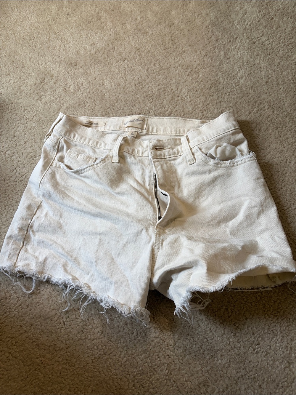 Universal Thread White Frayed Hem Denim Shorts